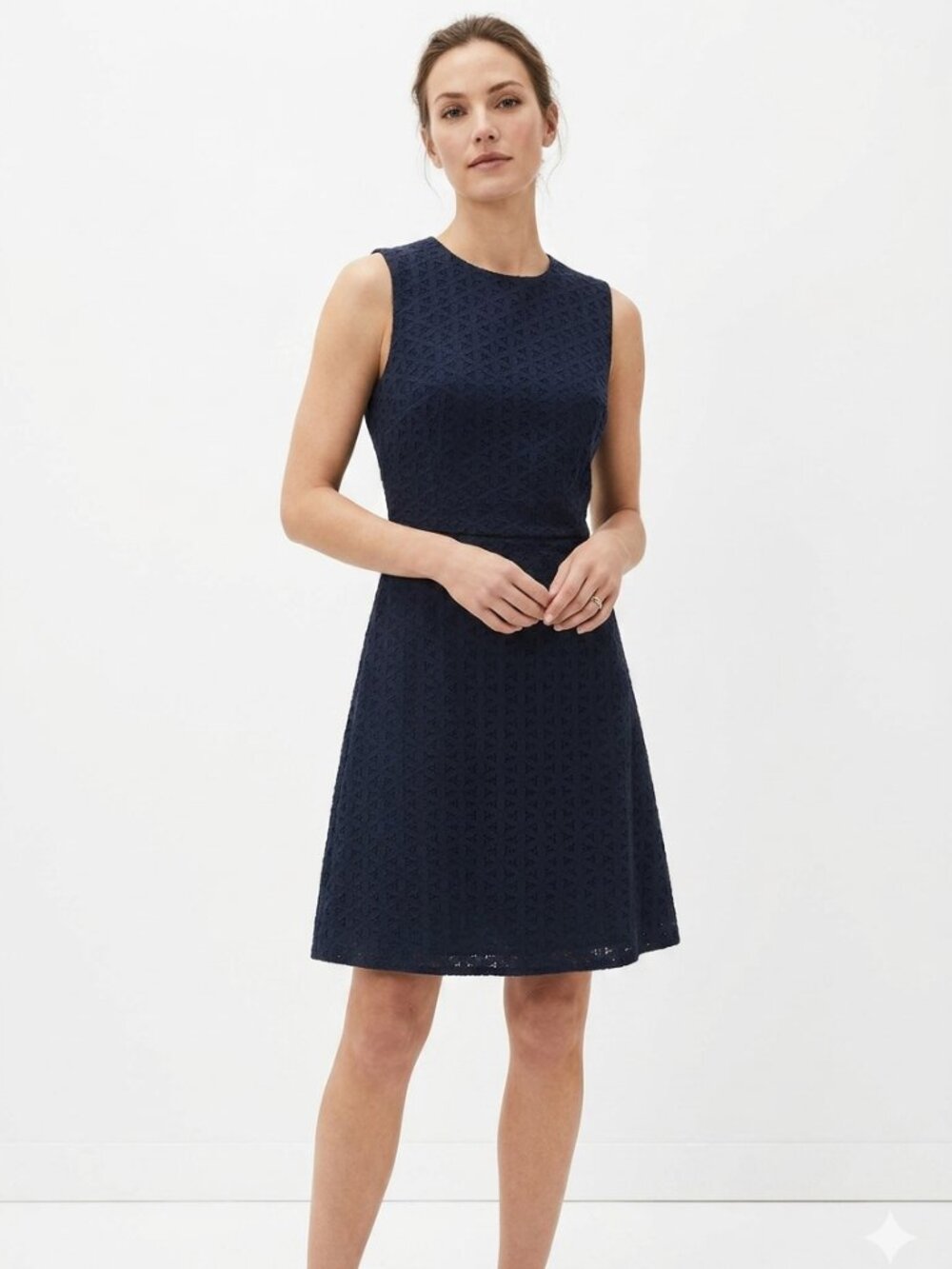 NWT THEORY NAVY FRANITA ORO EYELET SLEEVELESS SHEATH DRESS - 4